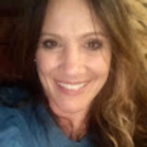 Meet your Posher, Deanna